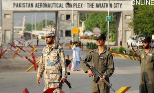 ��܊�������u�����ͻ�˹̹�ɳ����(du��)�ڙC(j��)��(ch��ng)������(zh��)�о����΄�(w��)��