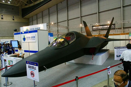 日本新一代先進(jìn)技術(shù)驗證機(jī)“心神”全尺寸模型 日本新一代先進(jìn)技術(shù)驗證機(jī)“心神”全尺寸模型