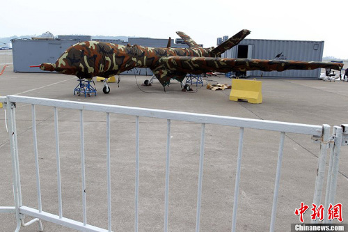 ����ǰ�Ɍ��麣��չ��չ��ģ�͵������o�˙C���ڽ��꺽չ���Ԍ��չ��11��8�գ�ԓ�C�ѽ�(j��ng)�M�b�ꮅͣ����չƺ����ԓ��o�˙C���к����I(y��)���³ɶ��w�C�O(sh��)Ӌ�о���������ԓ�C�b��һ�_100�R�������l(f��)�әC���߂�ȫ����ƽ݆ʽ�𽵺��w��������������w�����_1100����������m(x��)���r�g��20��С�r���ɔy�����N�ɲ�����������/�y������ӌ����O(sh��)�估С�Ϳյش���������Ɉ�(zh��)�бO(ji��n)ҕ���ɲ鼰���ع����΄�(w��)���΄�(w��)��Ҳ�����ھS��(w��n)��������߅��Ѳ߉�ȡ�犷� �z �DƬ��Դ��CFPҕ�X�Ї� 