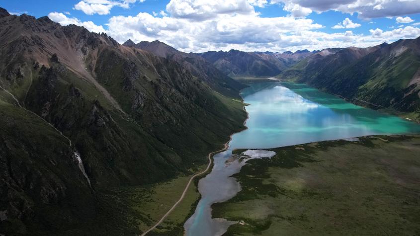 夏日嘉乃玉錯(cuò)美如畫