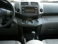 汽車(chē)之家 一汽豐田 豐田rav4 2.0at 豪華版