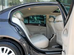 ��܇֮�� �Ϻ��� ���I(l��ng)�S 1.8t at �Ԅ������