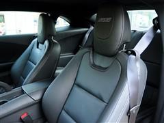 ��܇֮�� �M(j��n)��ѩ���m ѩ���mcamaro 2010�� 2ss