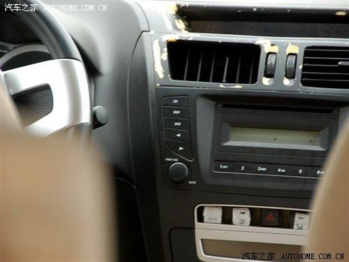 帝豪首款SUV 外形內(nèi)飾曝光EX8獨家揭秘 汽車之家 帝豪首款SUV 外形內(nèi)飾曝光EX8獨家揭秘 汽車之家