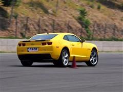 ��܇(ch��)֮�� �M(j��n)��ѩ���m ѩ���mcamaro 2010�� 2ss