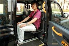 20�fԪ�ĳ���܇���Ϻ�Ӣ��TX4�׼Ҍ��� ��܇֮��