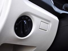 空間不輸緊湊型車 斯柯達(dá)晶銳詳細(xì)體驗(yàn)