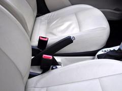 空間不輸緊湊型車 斯柯達(dá)晶銳詳細(xì)體驗(yàn)