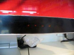 ���O��߀ҪƯ�� AOC 2218Ph�@ʾ��������Ԫ