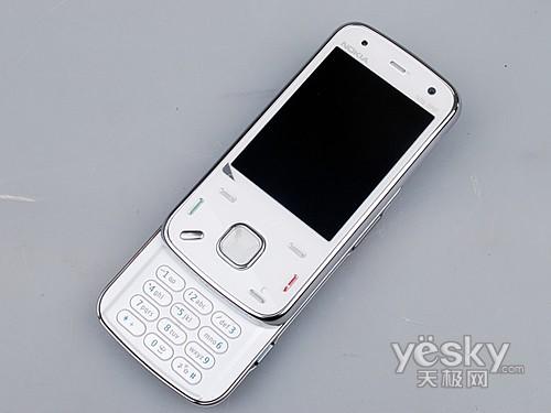 800萬(wàn)像素拍照旗艦 白色諾基亞N86開(kāi)箱圖賞