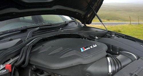 不輸超跑的性能 寶馬M3對(duì)比奔馳C63AMG 汽車(chē)之家 不輸超跑的性能 寶馬M3對(duì)比奔馳C63AMG 汽車(chē)之家