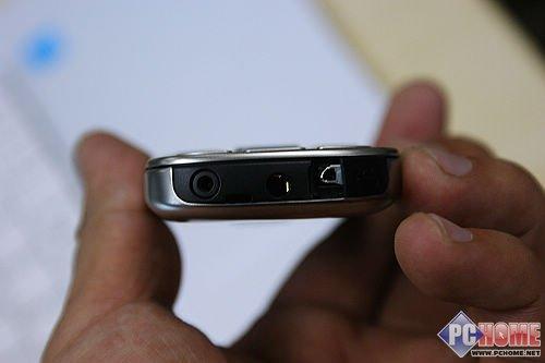 全鋼質(zhì)感 復(fù)古回歸 諾基亞6303C評測