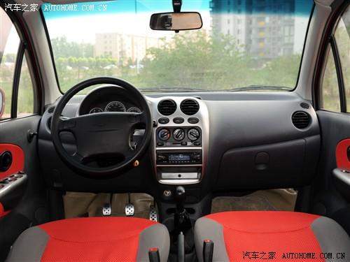 汽車之家 上汽通用五菱 樂馳 1.2 手動(dòng)時(shí)尚型