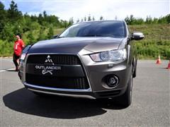 ��܇֮�� �M������ outlander ex 3.0 ��Ӣ��