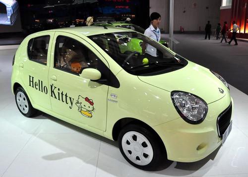 售價3.98萬元 熊貓1.0L成都車展亮相