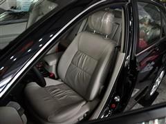 汽車(chē)之家 一汽奔騰 奔騰b70 2010款 2.0at 豪華型