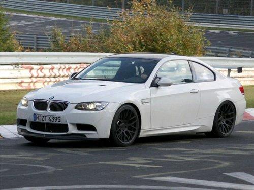 GT4��·�������ƌ��RM3��܇��ՙ���ع� ��܇֮��