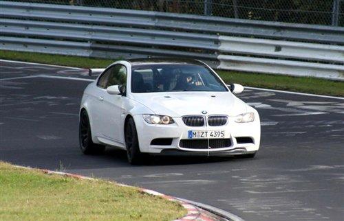 GT4��·�������ƌ��RM3��܇��ՙ���ع� ��܇֮��