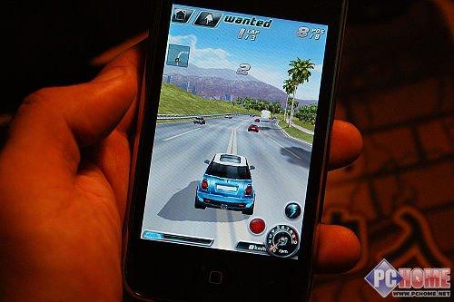 �w���S�� С��ԇ��iPhone 3GS�Α�(y��ng)��