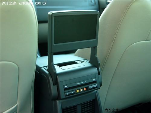 ��܇(ch��)֮�� �������R˹�� ���R˹��300c 06�� 5.7l���A�I(l��ng)����