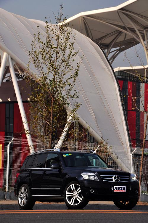 越野性能一樣強(qiáng)悍 奔馳GLK 350越野測(cè)試 汽車之家 越野性能一樣強(qiáng)悍 奔馳GLK 350越野測(cè)試 汽車之家