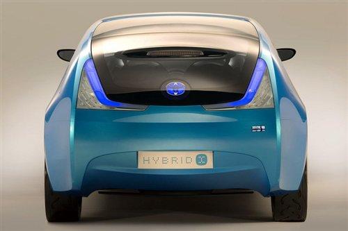 ������Դ�M(j��n)�е��� �S��Ƴ����J˹MPV ��܇֮��