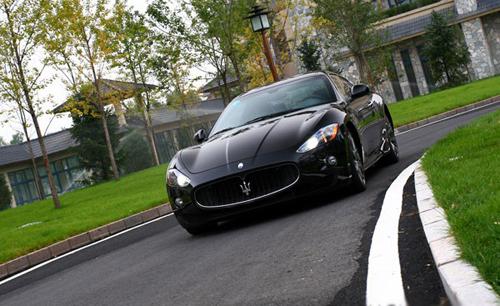 ��ħ�����ԇ�{��ɯ����GranTurismo S ��܇(ch��)֮��