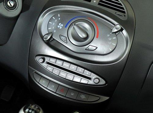 細(xì)節(jié)有待完善 試駕體驗(yàn)奇瑞SUV瑞麒X1 汽車之家 細(xì)節(jié)有待完善 試駕體驗(yàn)奇瑞SUV瑞麒X1 汽車之家