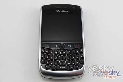 帕里斯·希爾頓只愛BB 黑莓熱點(diǎn)機(jī)型導(dǎo)購(gòu)