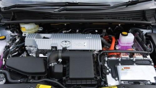 插電的混合動(dòng)力車 試2012款豐田普銳斯