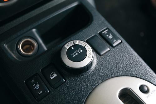 ���m(x��)���ء���(du��)��ԇ�{�����T(m��n)�՚WƷ��SUV