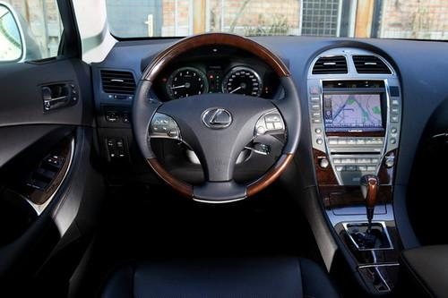 德/日對(duì)抗 雷克薩斯ES350對(duì)比大眾CC