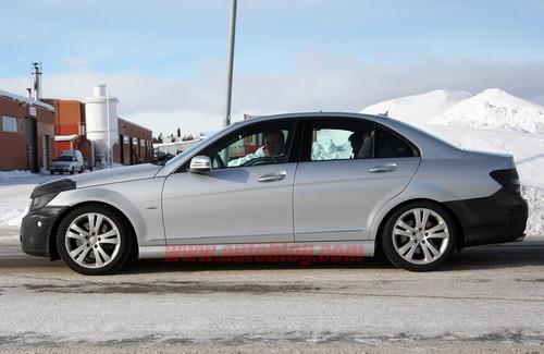 �A(y��)Ӌ������� 2011��YC������ՙ��