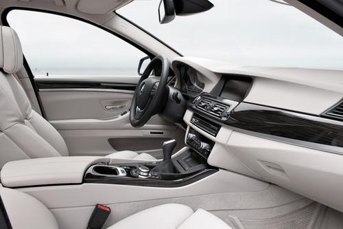 售約31.6萬起 新寶馬5系旅行版細節(jié)