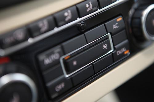 全新家族臉譜 試駕上海大眾國產(chǎn)途冠