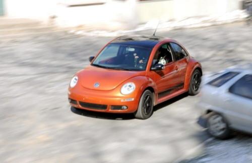 復(fù)古+運(yùn)動(dòng) 試駕體驗(yàn)大眾新甲殼蟲墨橘版