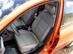 汽車之家 長安汽車 悅翔 2010款 兩廂1.5at 尊貴型