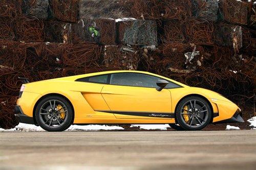 憤怒的公牛 試駕蘭博基尼Superleggera 汽車(chē)之家 憤怒的公牛 試駕蘭博基尼Superleggera 汽車(chē)之家