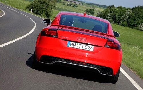 向保時捷發(fā)起挑戰(zhàn)!試駕奧迪新一代TT RS 汽車之家 向保時捷發(fā)起挑戰(zhàn)!試駕奧迪新一代TT RS 汽車之家