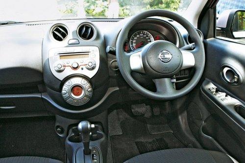 經(jīng)典微型車 海外試駕日產(chǎn)經(jīng)濟(jì)型車瑪馳