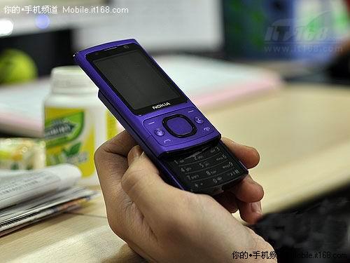 新一代金剛智能機 諾基亞6700S僅1330元