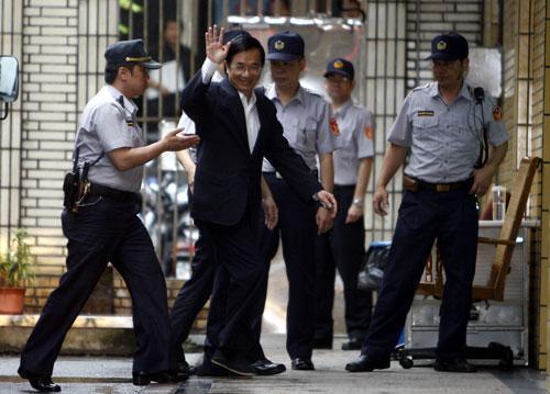 11����������ұװ������������ˮ��������܇�r�����䐂����ý�wӛ�ߓ]���������DƬ��Դ���������硱