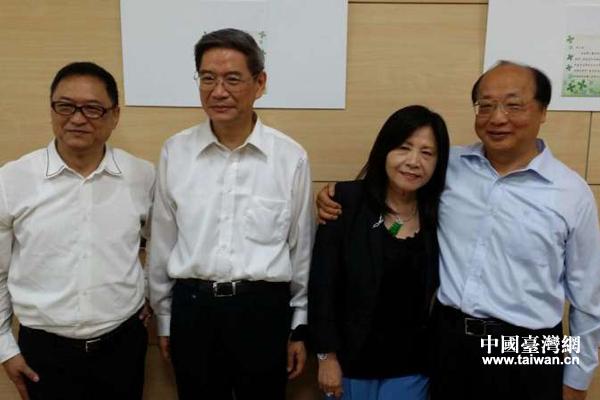 組圖:張志軍探訪臺中霧峰林家 有其后人親切交談