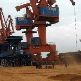 ���c�ģ��^(q��)��(j��ng)���f(xi��)�{(di��o)�l(f��)չ