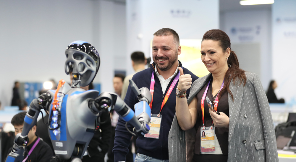 【中新畫報】太超前了，進博會！