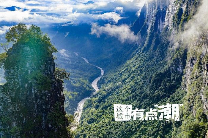 恩施：“天然空調(diào)房”里藏著一“夏”清涼